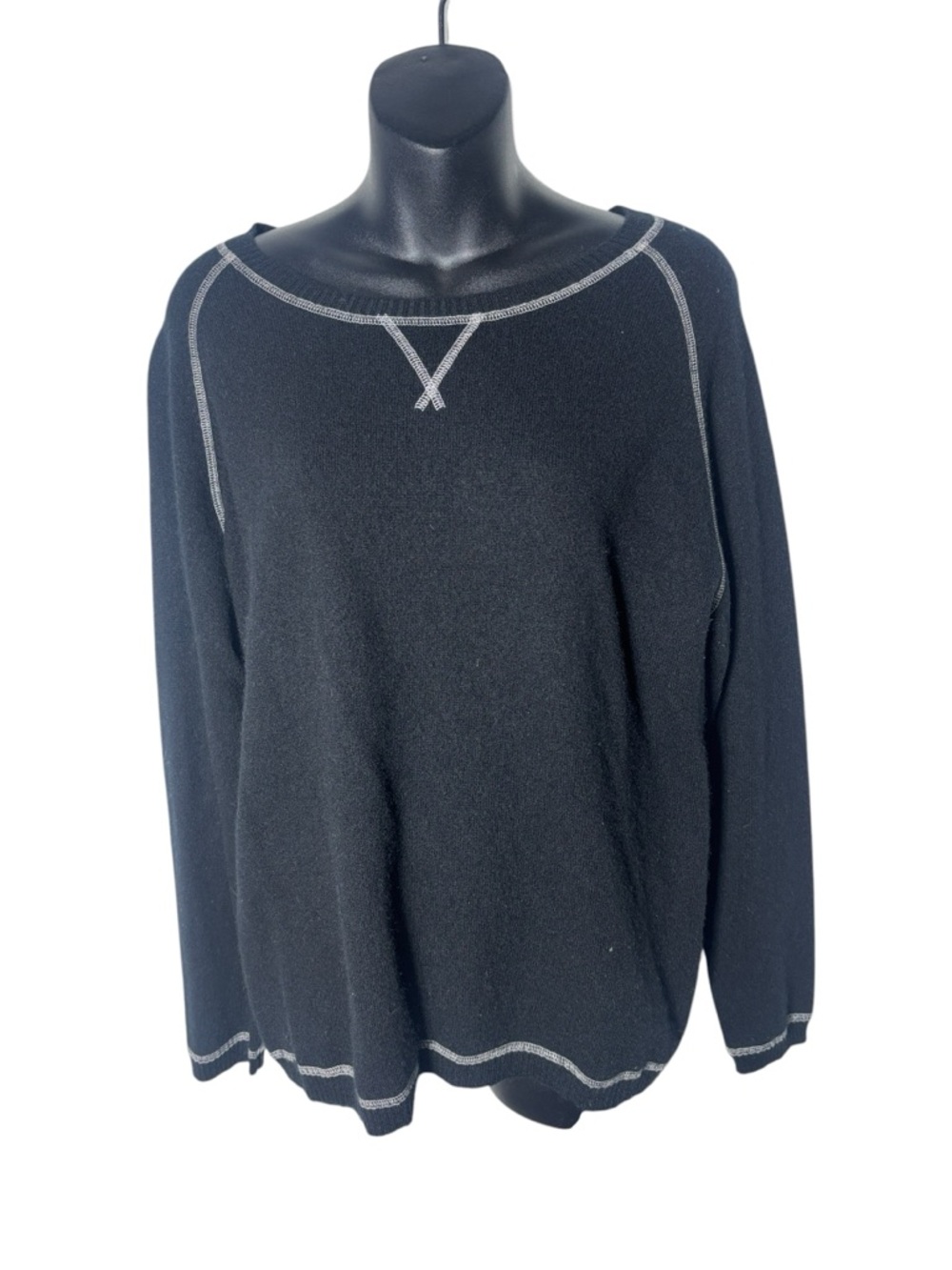 KIER‎ + J women’s large Black Crewneck Sweater with Contrast Stitching cashmere